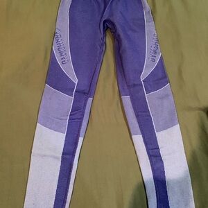 Gymshark Girls' Two-Tone Purple Colorblock Leggings